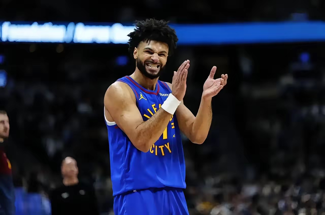 穆雷新星表现优异表现突出，中国队前途光明！